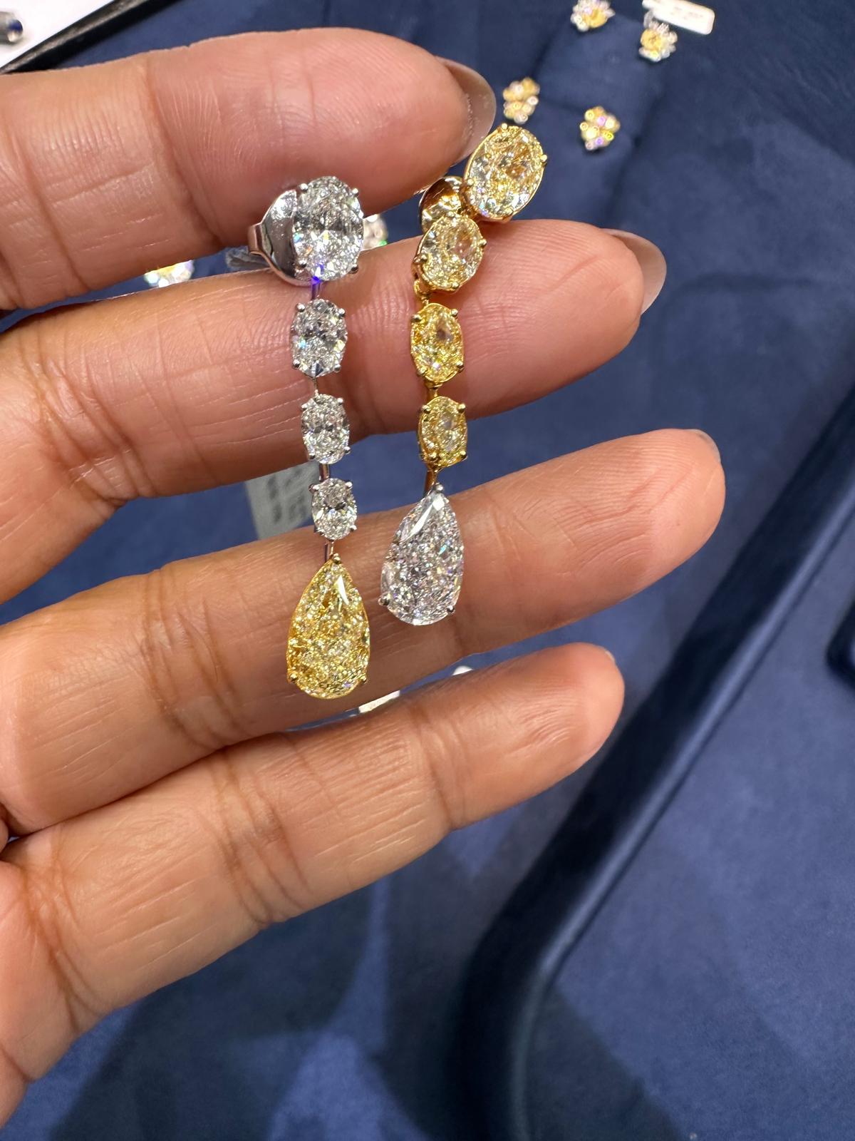 GIA Certificato 69 Carati Giallo e Mentre Collana di Diamanti D-F VVs-VS 657 Diamante in vendita 14