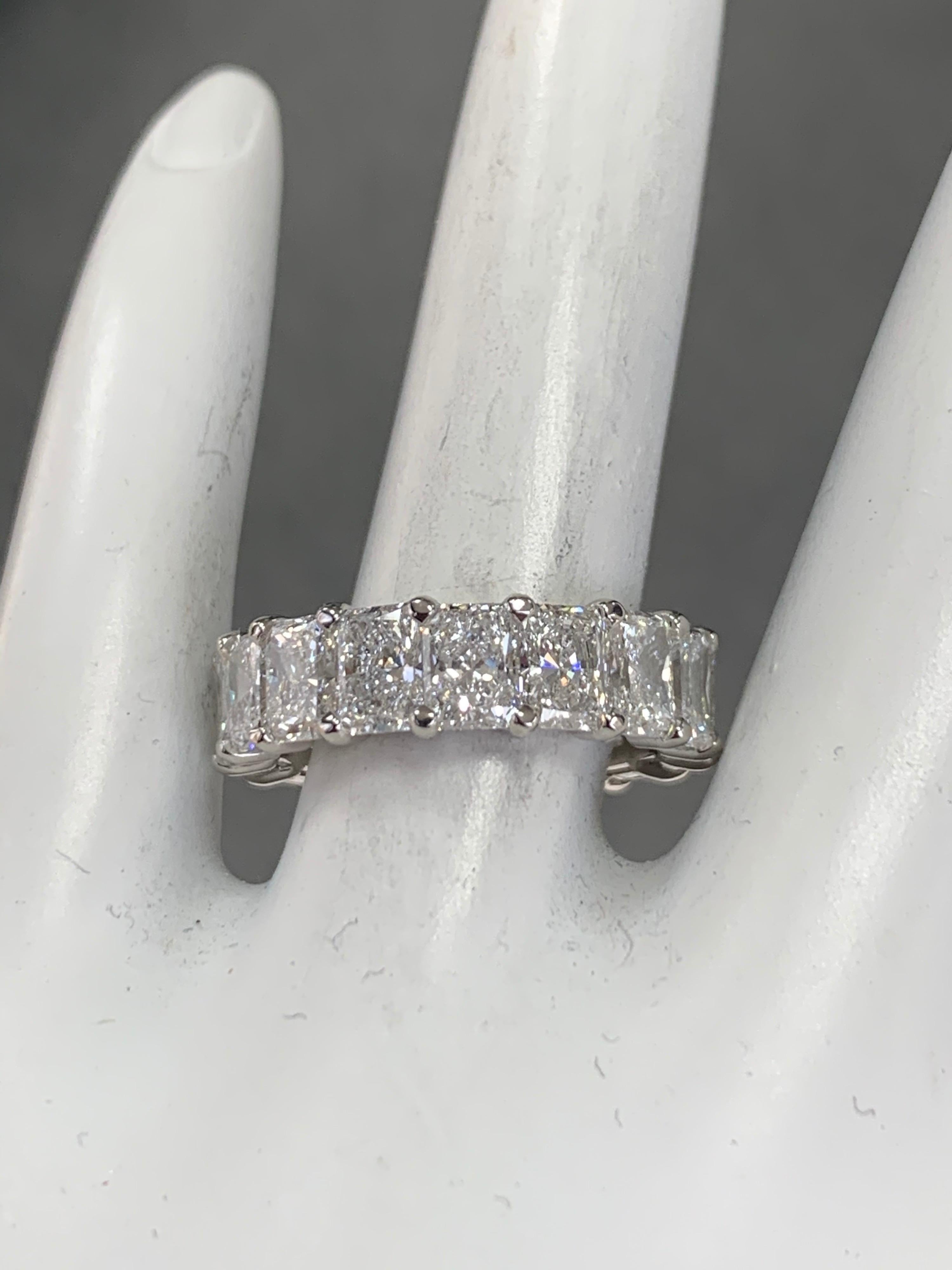 Modern GIA Certified 6.90 Carat Platinum Radiant D-F VS1+ Natural Diamond Eternity Band For Sale