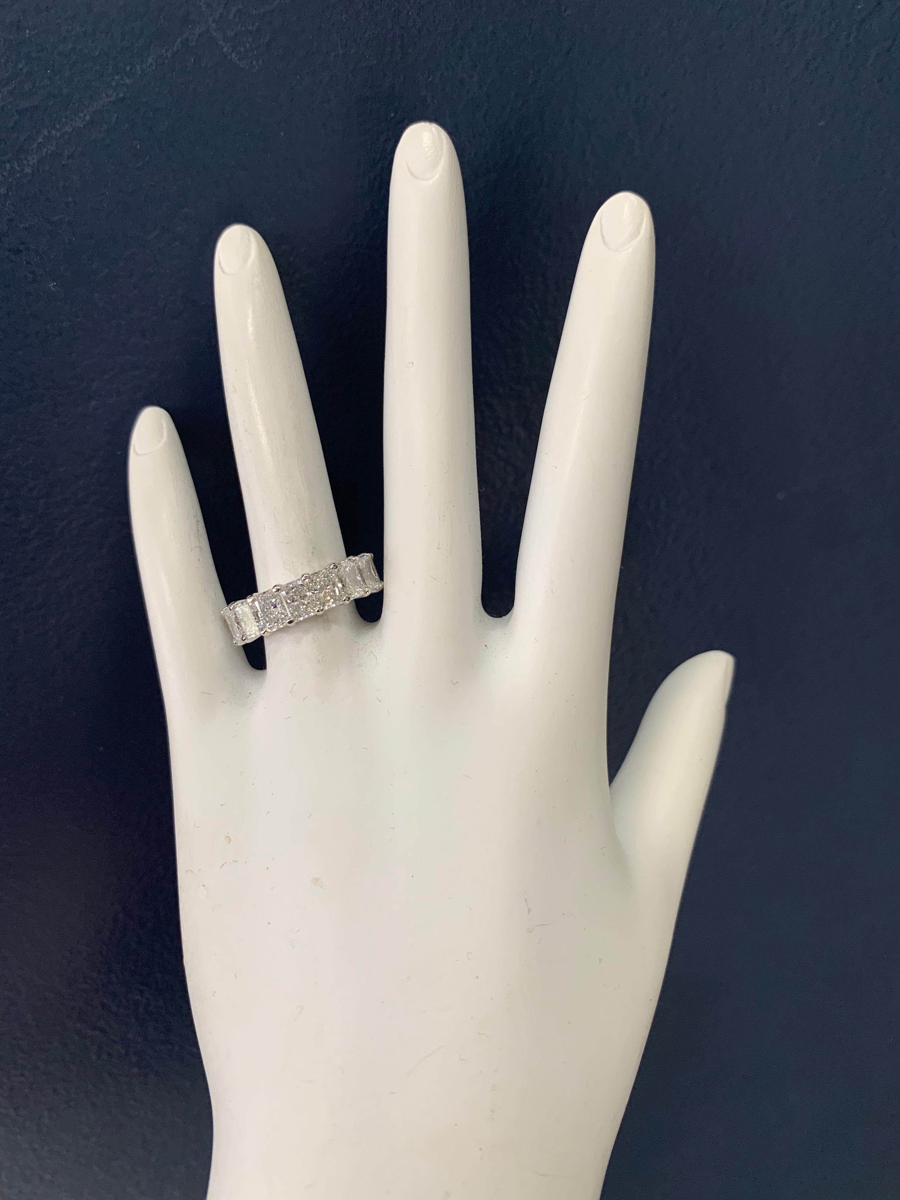 GIA Certified 6.90 Carat Platinum Radiant D-F VS1+ Natural Diamond Eternity Band In Excellent Condition For Sale In Los Angeles, CA