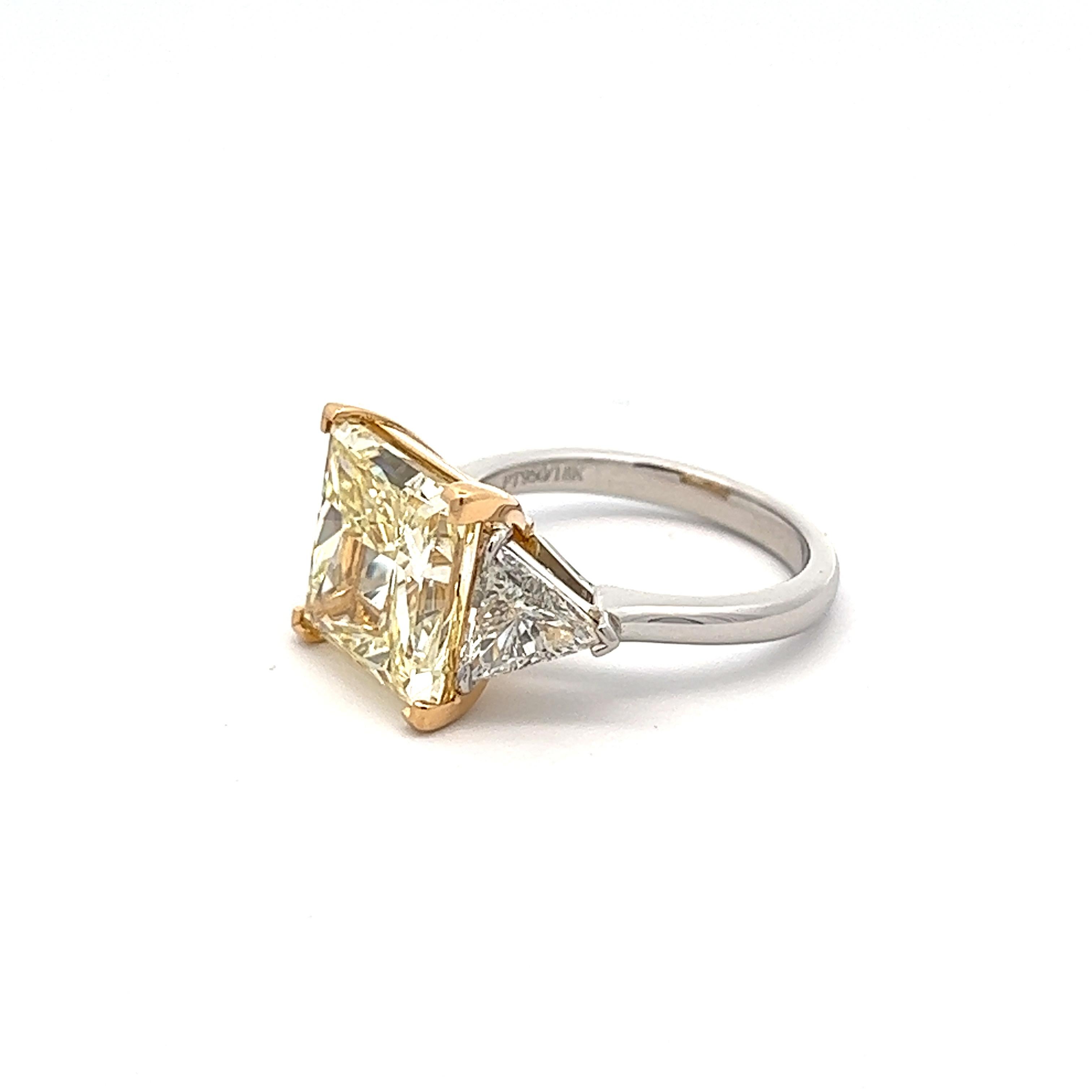 Art déco Diamant jaune fantaisie naturel de 6,91 carats certifié par le GIA  en vente