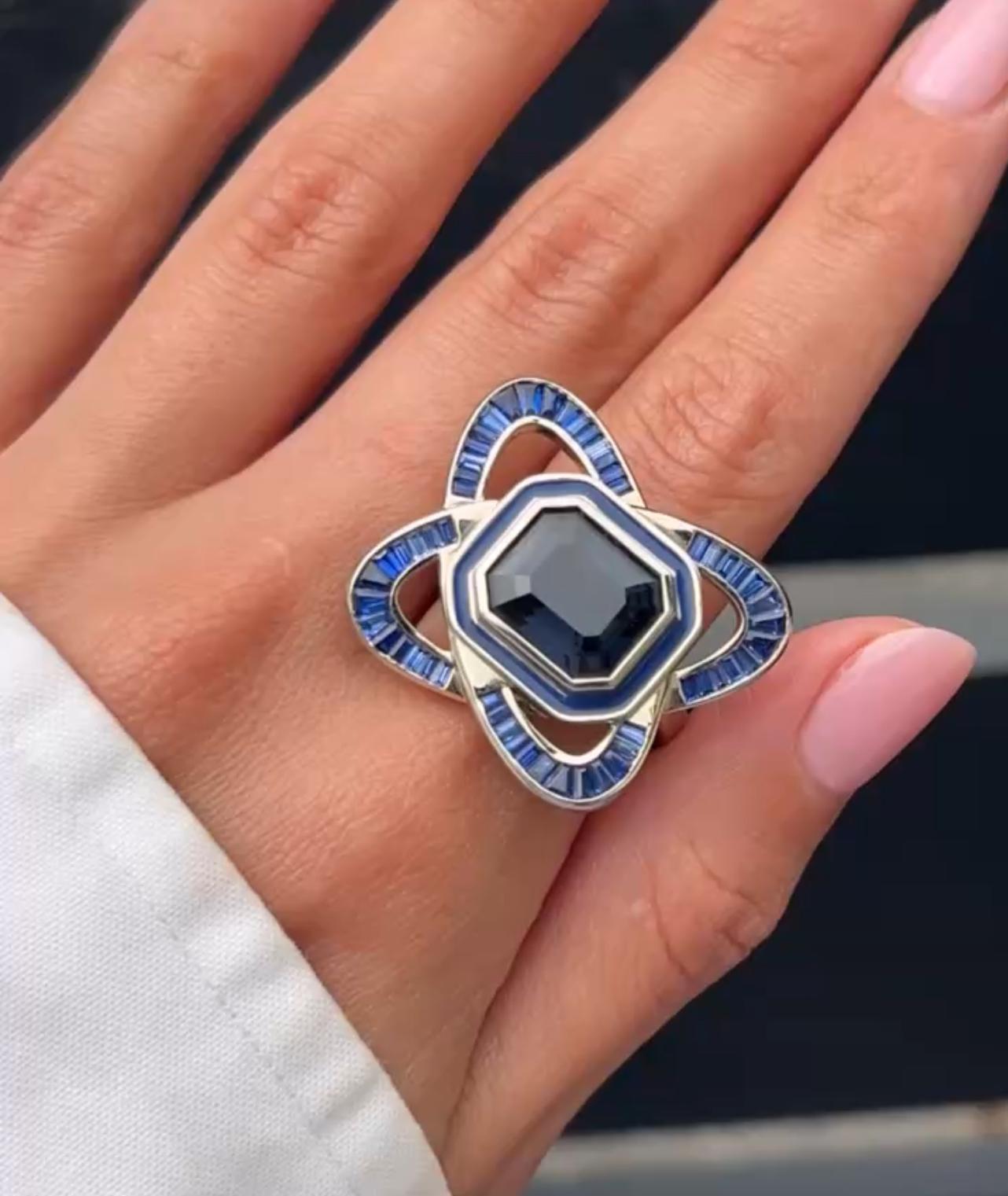 For Sale:  GIA Certified 7 Carat Burmese Spinel Ring with 1.12ct Tapered Baguette Sapphires 5