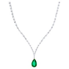 GIA Certified 7 Carat Colombian Emerald Pendant 16.6 Carats Diamond Necklace 18K