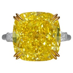 Bague en diamant certifié GIA de 7 carats de couleur jaune vif
