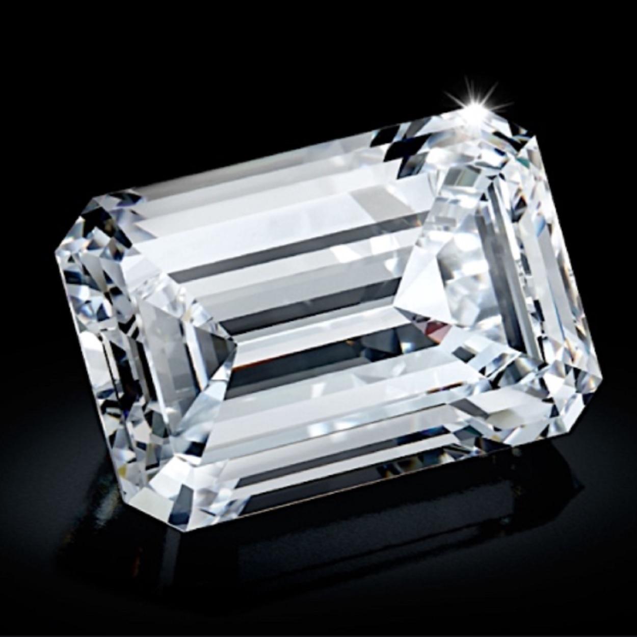 g color emerald cut diamond