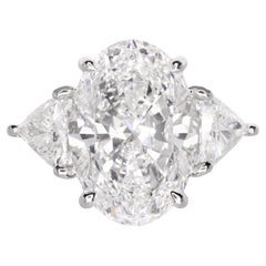 Bague en platine certifiée GIA avec diamant ovale de 7 carats