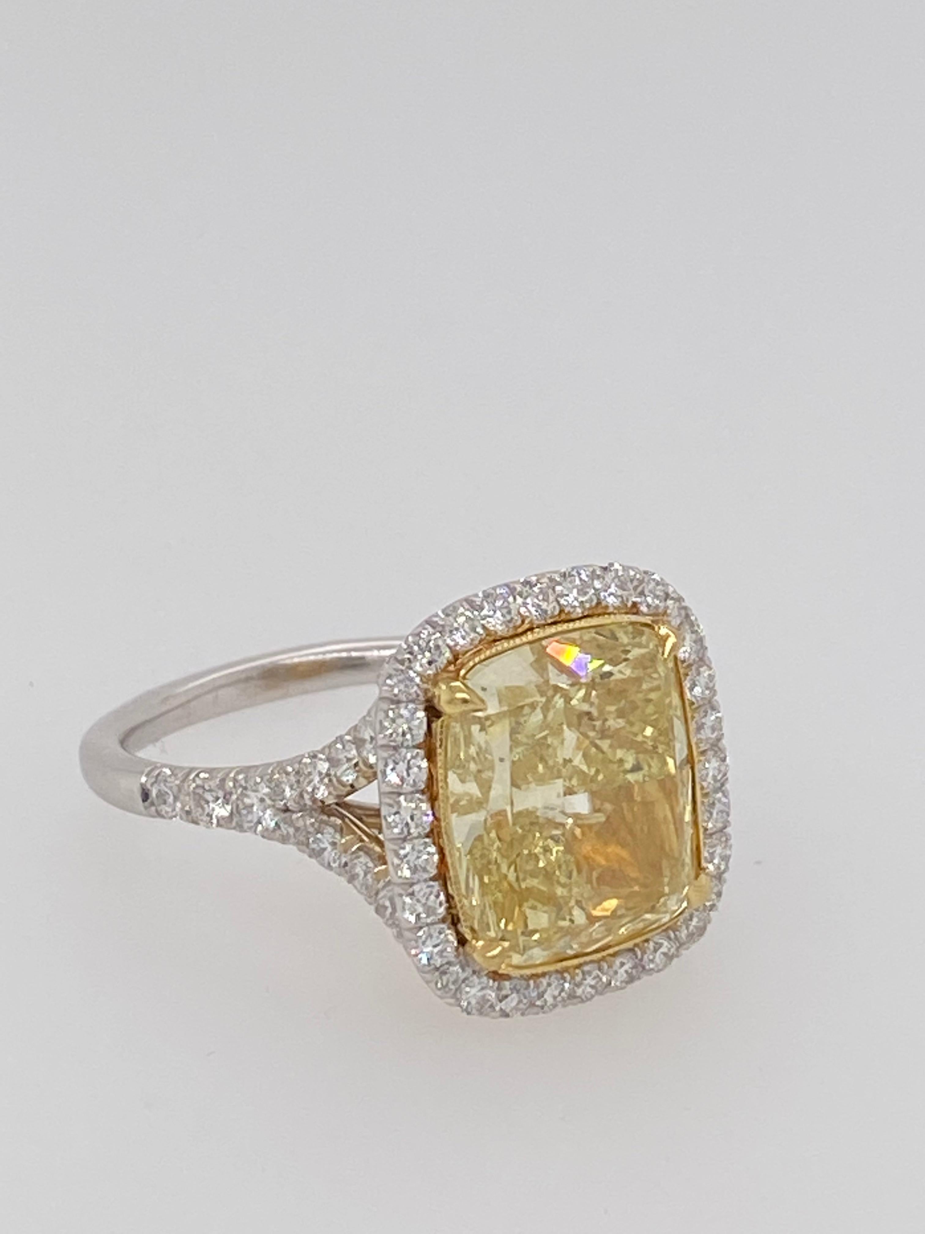 Women's or Men's GIA Certified 7 Plus Carat Fancy Yellow Diamond Engagement Ring