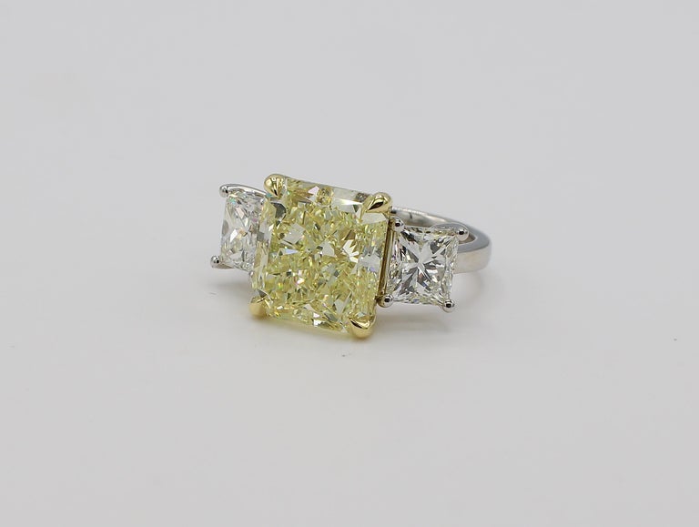 GIA Certified 7.01 Carat Light Yellow Platinum Diamond 3-Stone Engagement Ring In New Condition In  Baltimore, MD