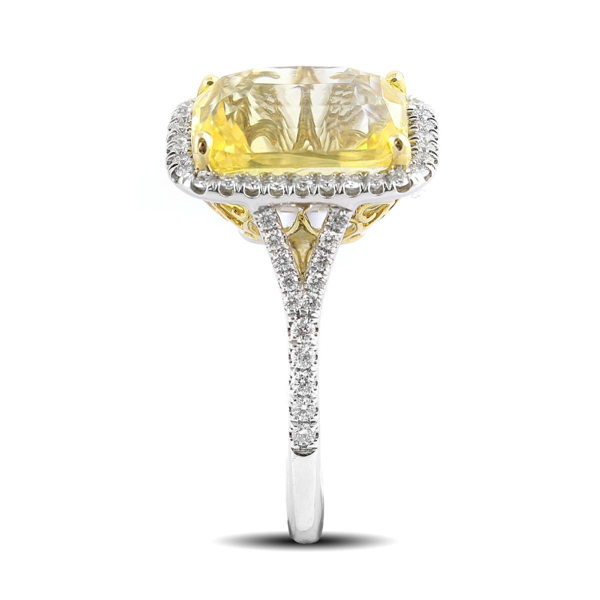 Saphir certifié GIA de 7,02 carats serti dans de l'or blanc et jaune 14 carats Neuf - En vente à Los Angeles, CA