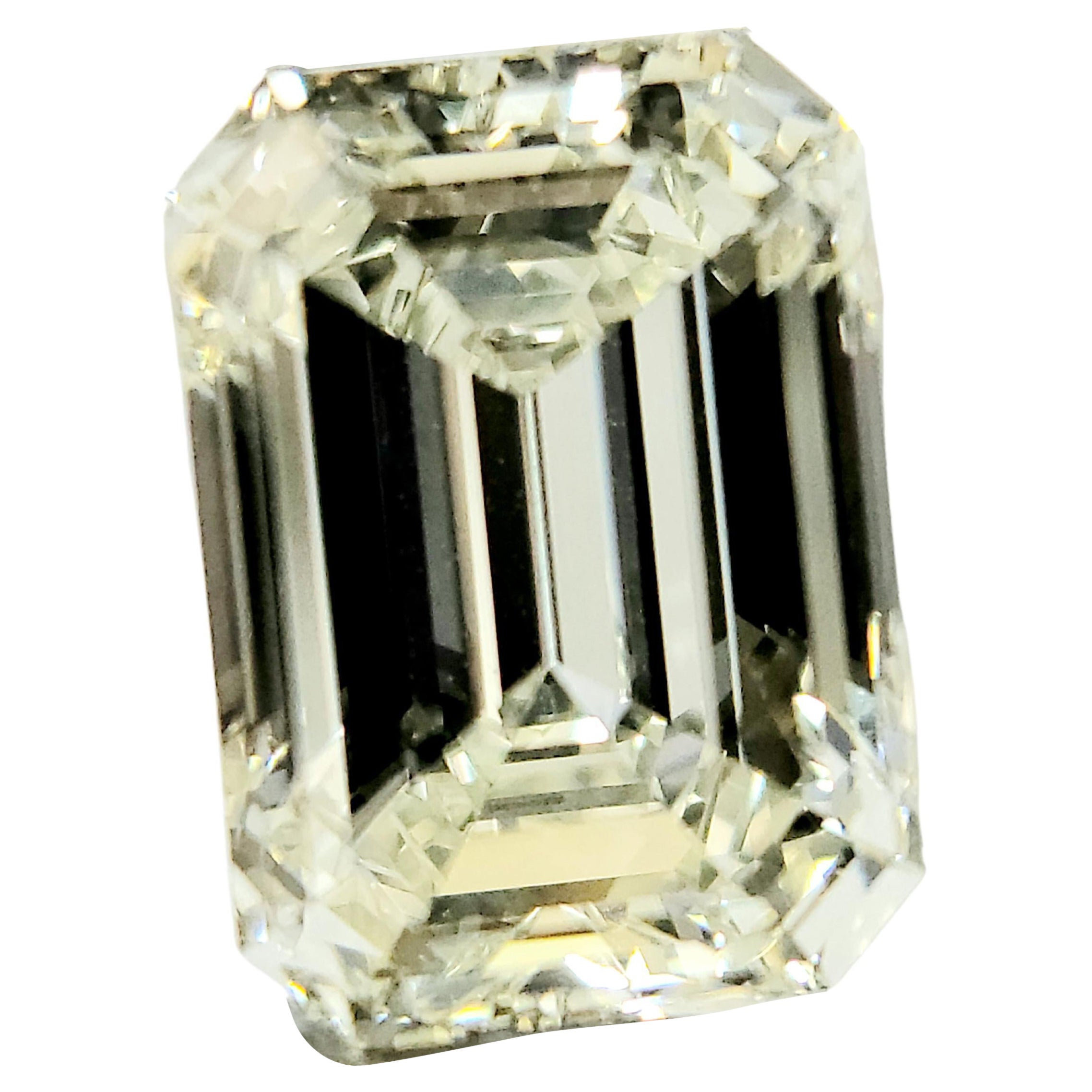 Excellente taille certifiée GIA, 7,02 carats L / VS1