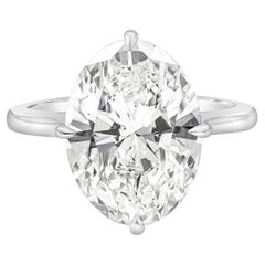 Antique GIA Certified 7.04 Carats Total Oval Cut Diamond Solitaire Engagement Ring