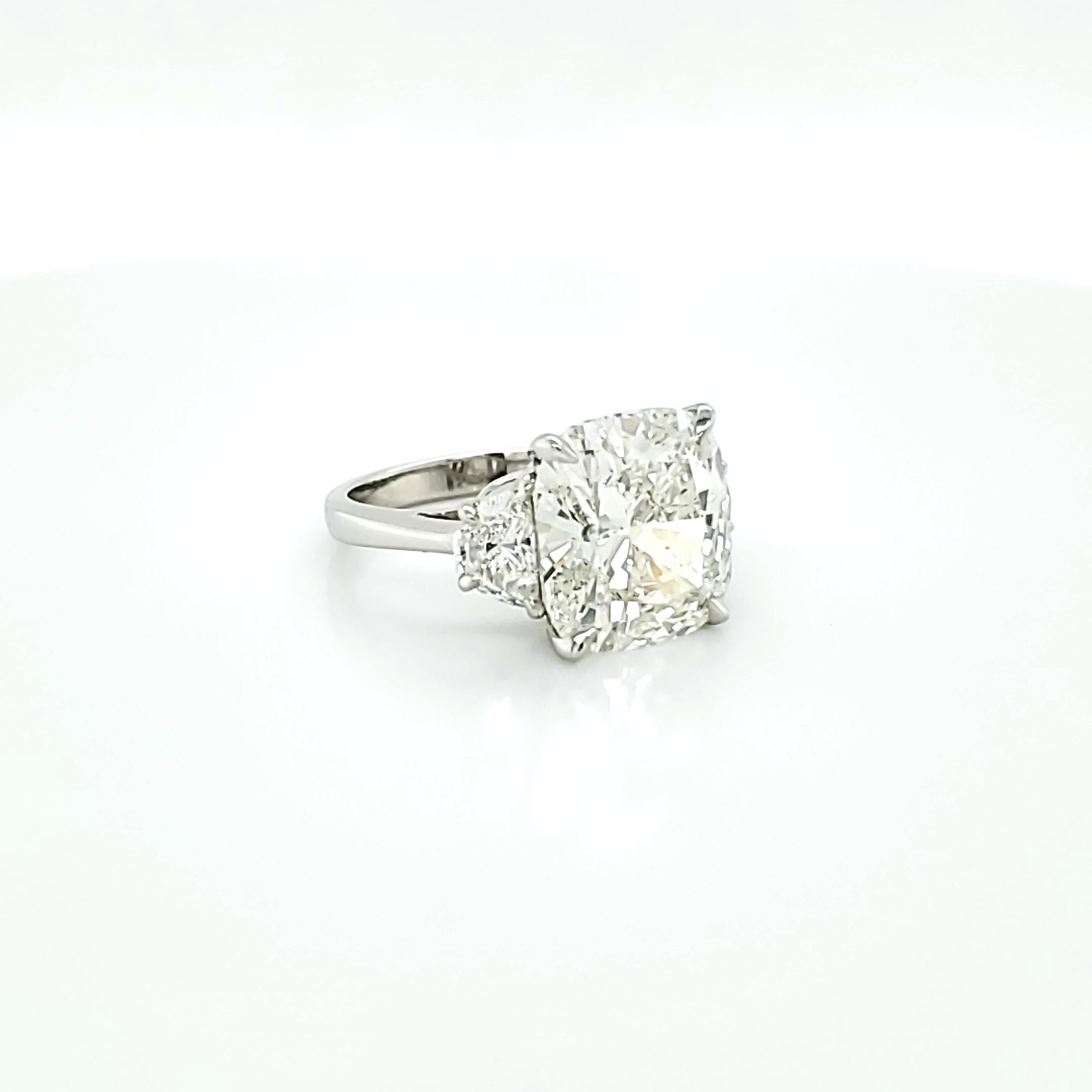 GIA Certified 7.08 Carat Cushion Cut Three-Stone Ring In New Condition In New York, NY