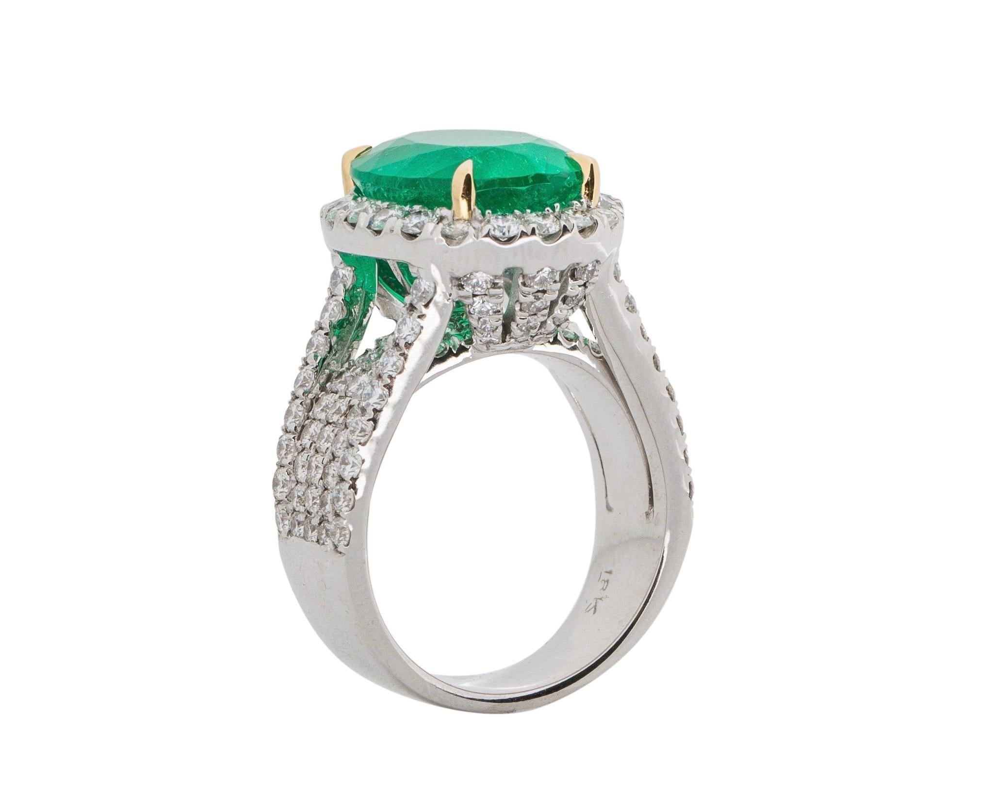 Modern GIA Certified 7.09 Carat Colombian Diamond Cocktail Ring