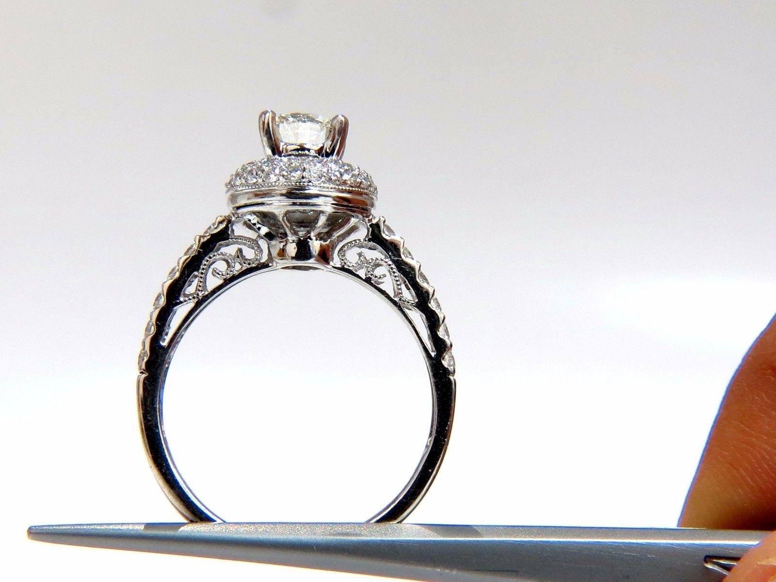 GIA Certified .70ct & 1.00ct round diamond ring & Matching band 18kt In New Condition For Sale In New York, NY