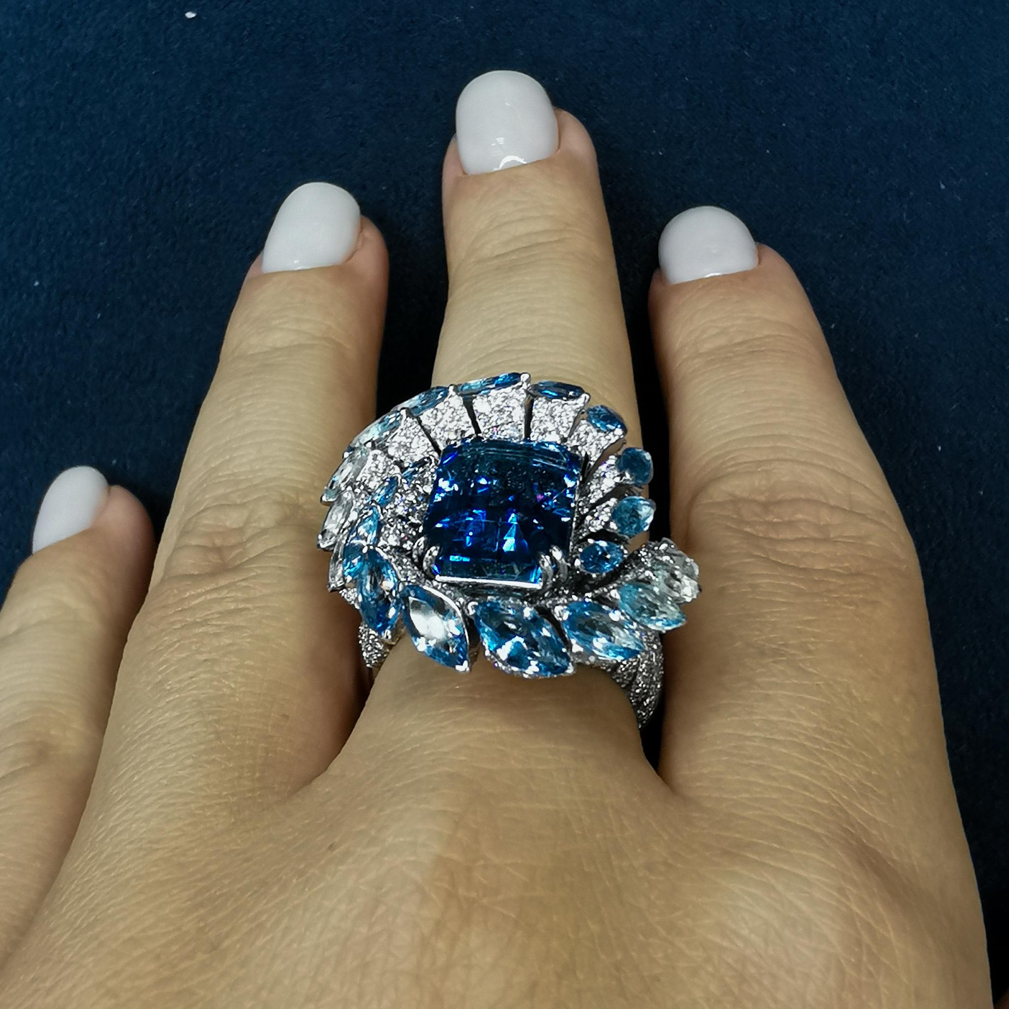 Women's GIA Certified 7.14 Carat Santa-Maria Aquamarine Diamond 18 Karat White Gold Ring