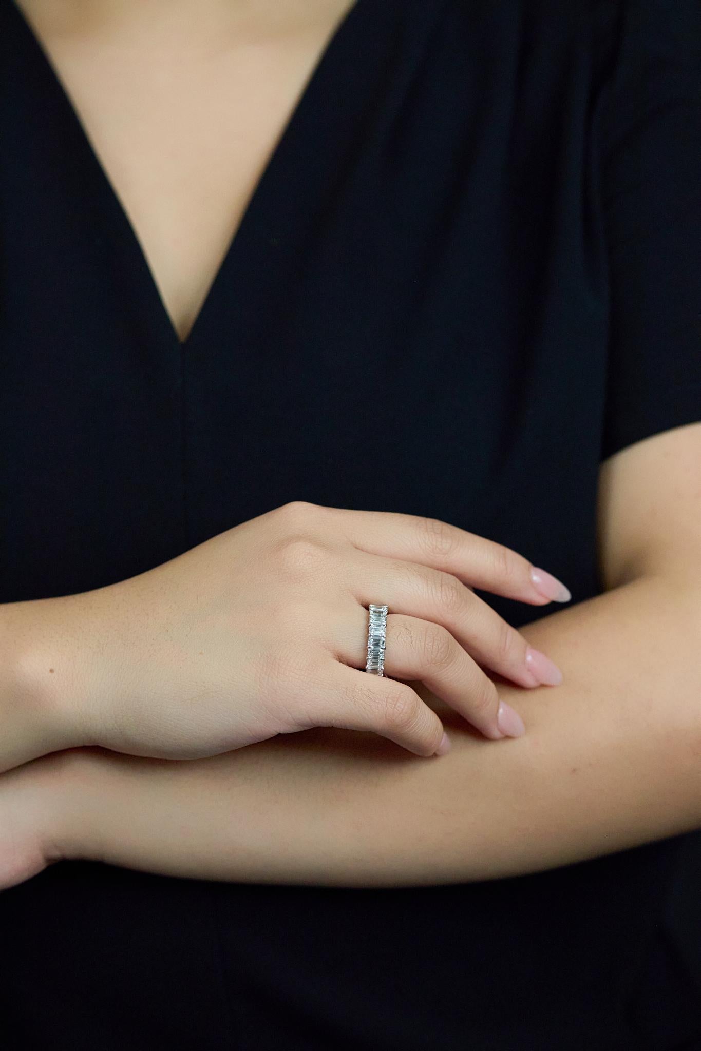 Alliance certifiée GIA de 7,20 carats de diamant taille émeraude totale pour l'éternité Unisexe en vente