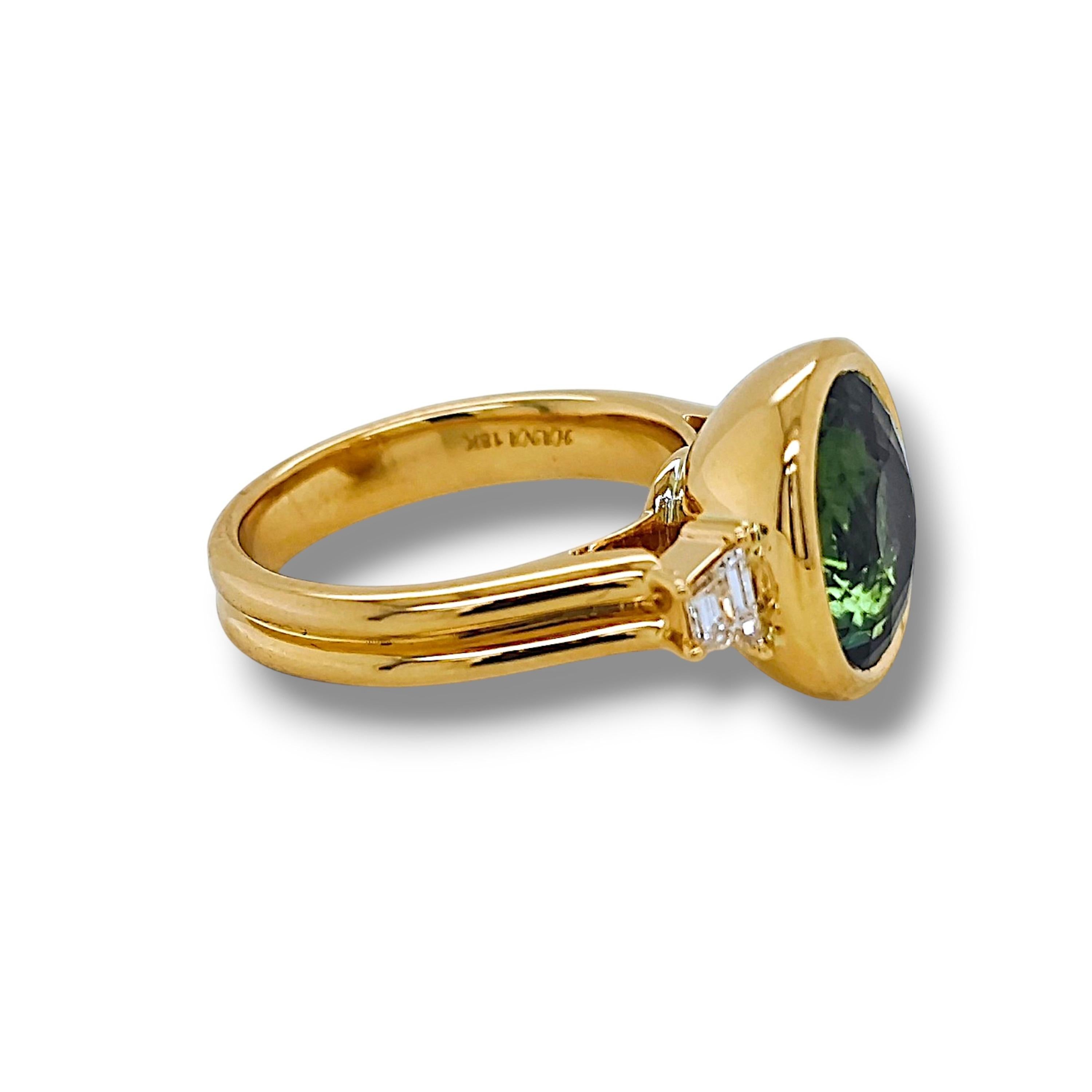 GIA Certified 7.23 Carat Green Oval Paraiba Fancy Diamond Yellow Gold Ring In New Condition For Sale In New York, NY