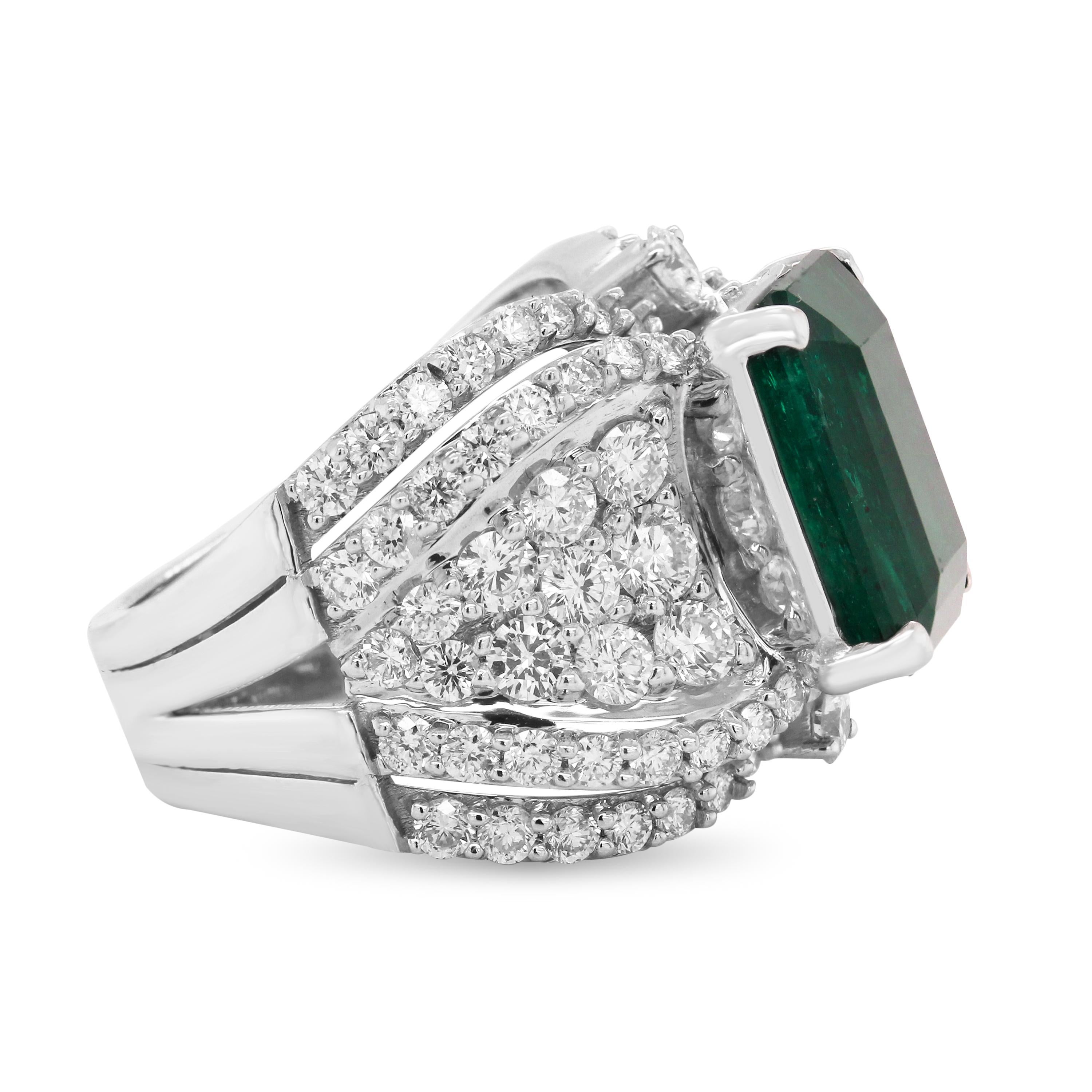 Octagon Cut GIA Certified 7.25 Carat Colombian Emerald 18k White Gold Diamond Cocktail Ring For Sale