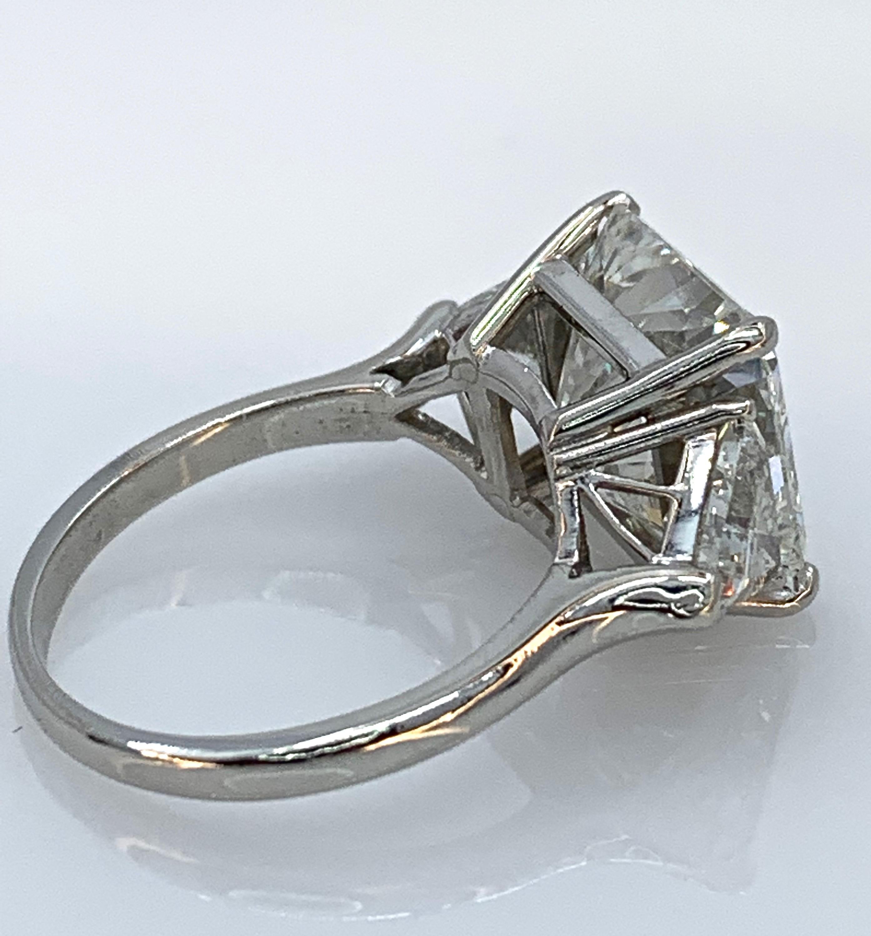 0.75 carat radiant cut diamond ring