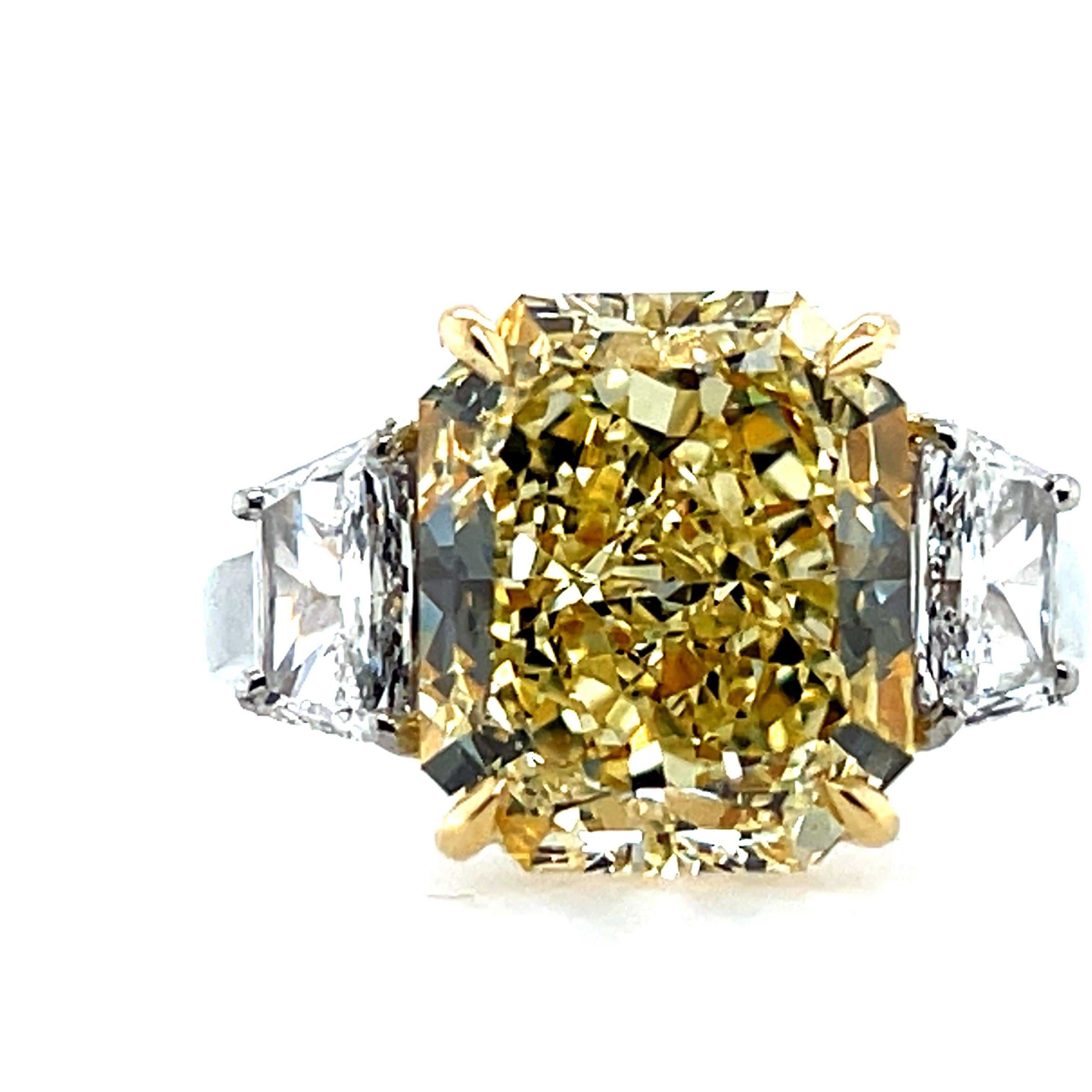 GIA Certified 7.28 Carat Natural Fancy Yellow VVS2 Diamond Plat Engagement Ring For Sale 3
