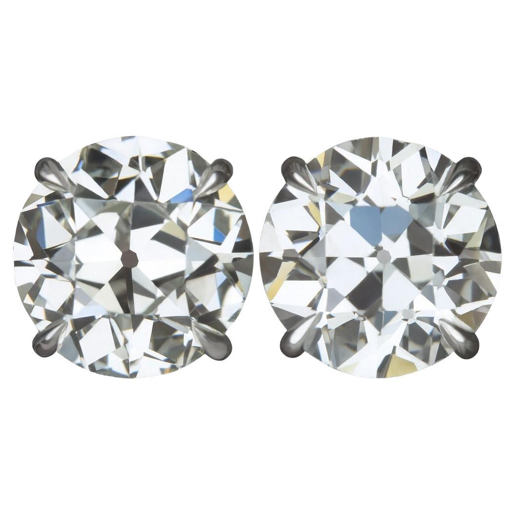 Boucles d'oreilles en diamant certifié GIA de 7,30 carats de taille européenne ancienne en vente