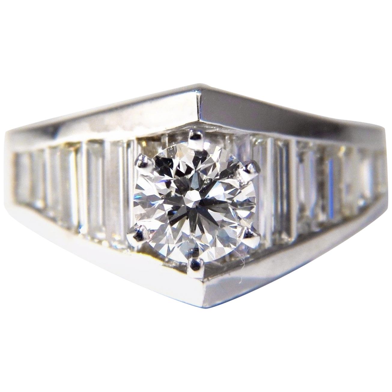 Bague en diamant baguette rond de 0,73 carat et 1,50 carat certifié GIA, de taille excellente, f/vvs1 en vente