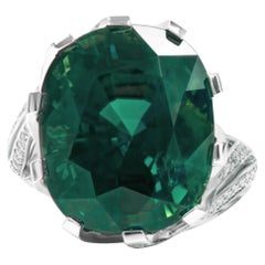 Bague avec diamant émeraude certifiée GIA de 7.44 carats