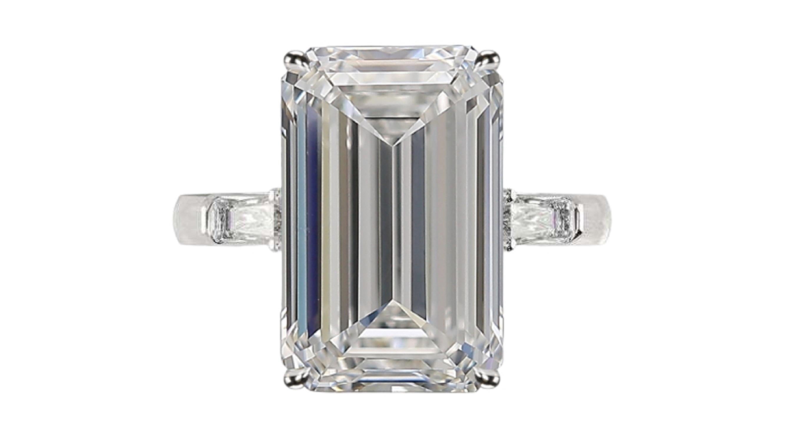 emerald cut diamond ratio