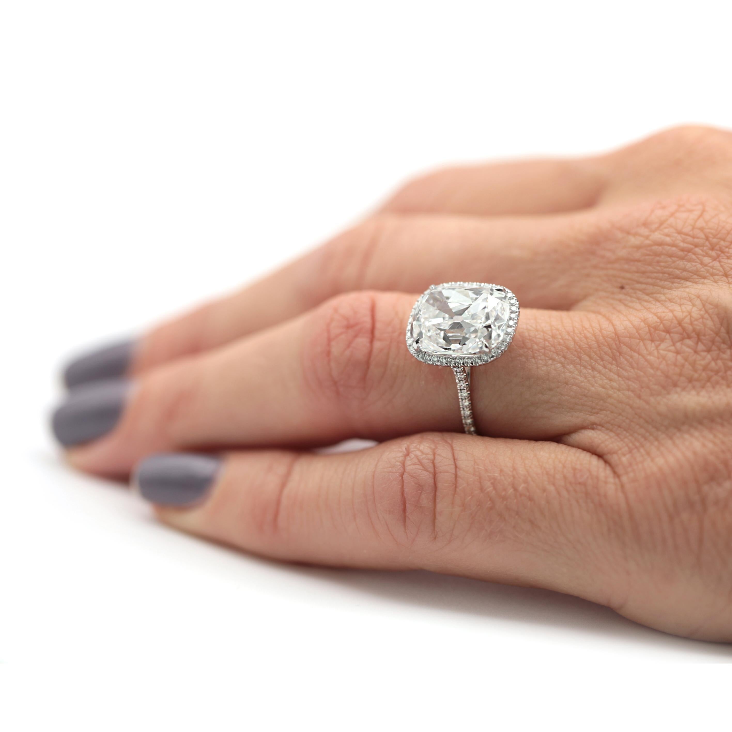 Modern GIA Certified 7.53 Carat Cushion Cut Diamond Platinum Ring For Sale