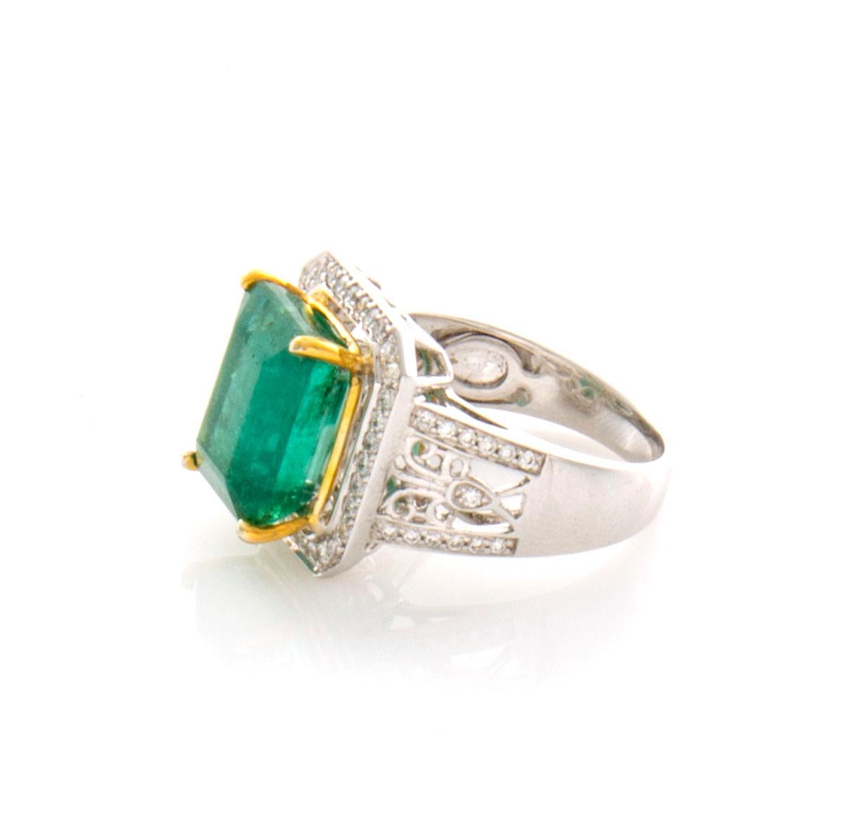 GIA Certified 7.65 Carat Emerald Diamond Ring 14 Karat White and Yellow Gold In Excellent Condition For Sale In Mobile, AL
