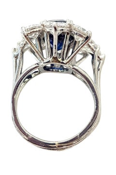 GIA Certified 7.70 Carat Natural Sapphire Diamond Gold Ring