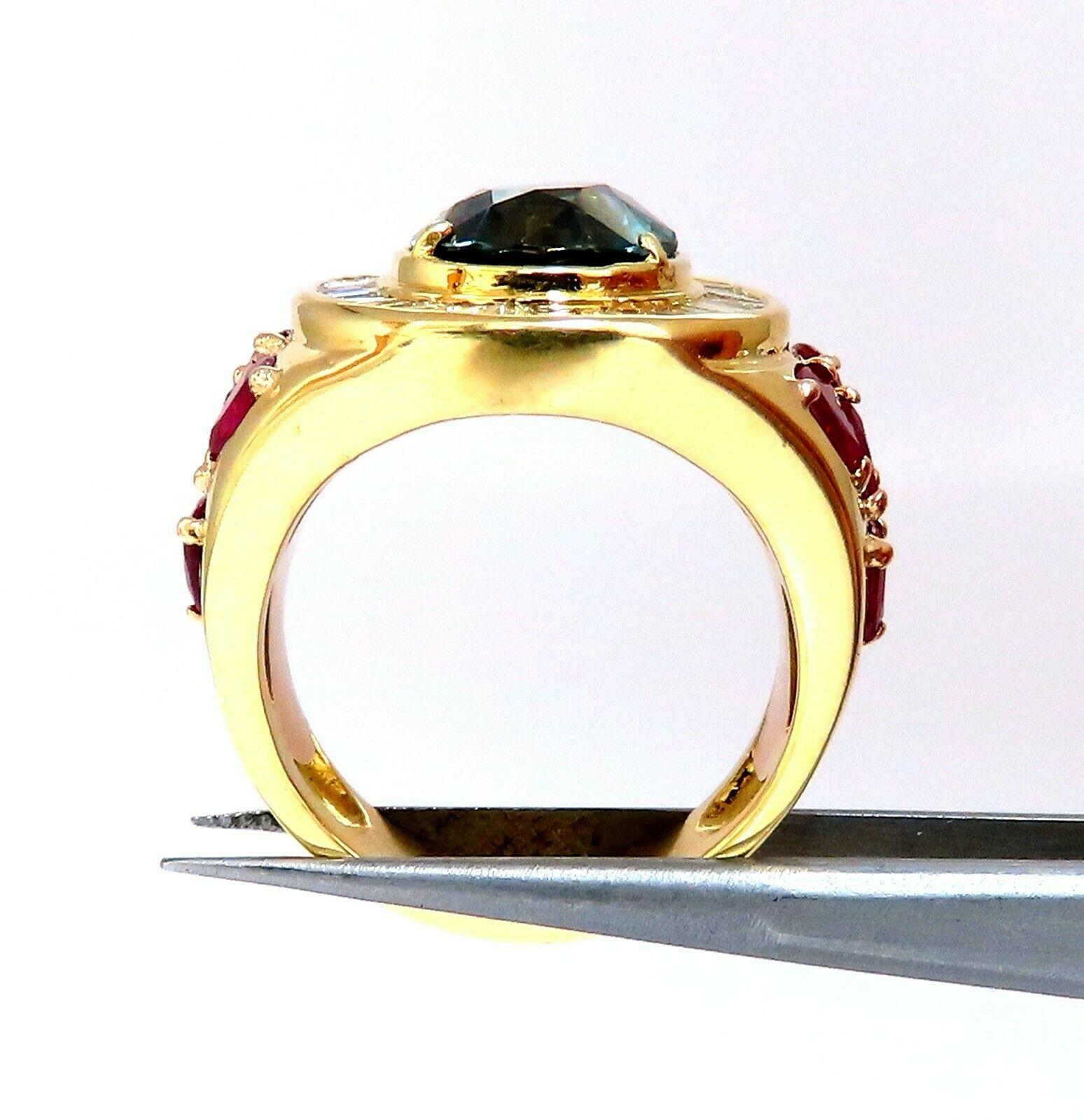 GIA Certified 7.71 Carat Natural Green Blue Sapphire Diamond Ring 18kt Unisex In New Condition For Sale In New York, NY