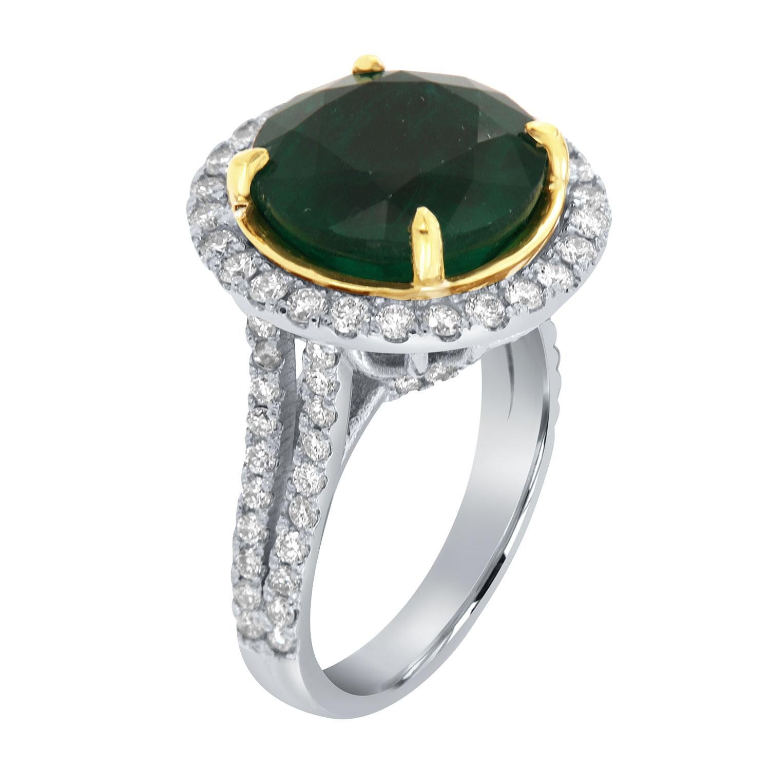 GIA-zertifizierter 7,77 Karat runder grüner Smaragd Platin & Gelbgold Diamantring (Rundschliff) im Angebot