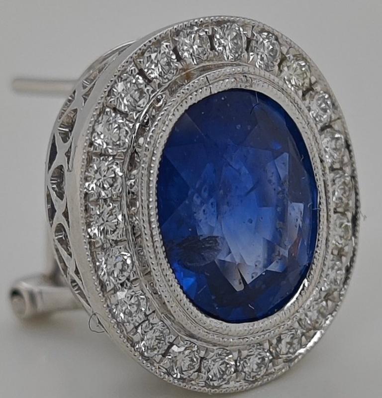 Orecchini in oro bianco con zaffiro e diamante bianco certificati GIA da 7,77 carati In condizioni Nuovo in vendita a New York, NY