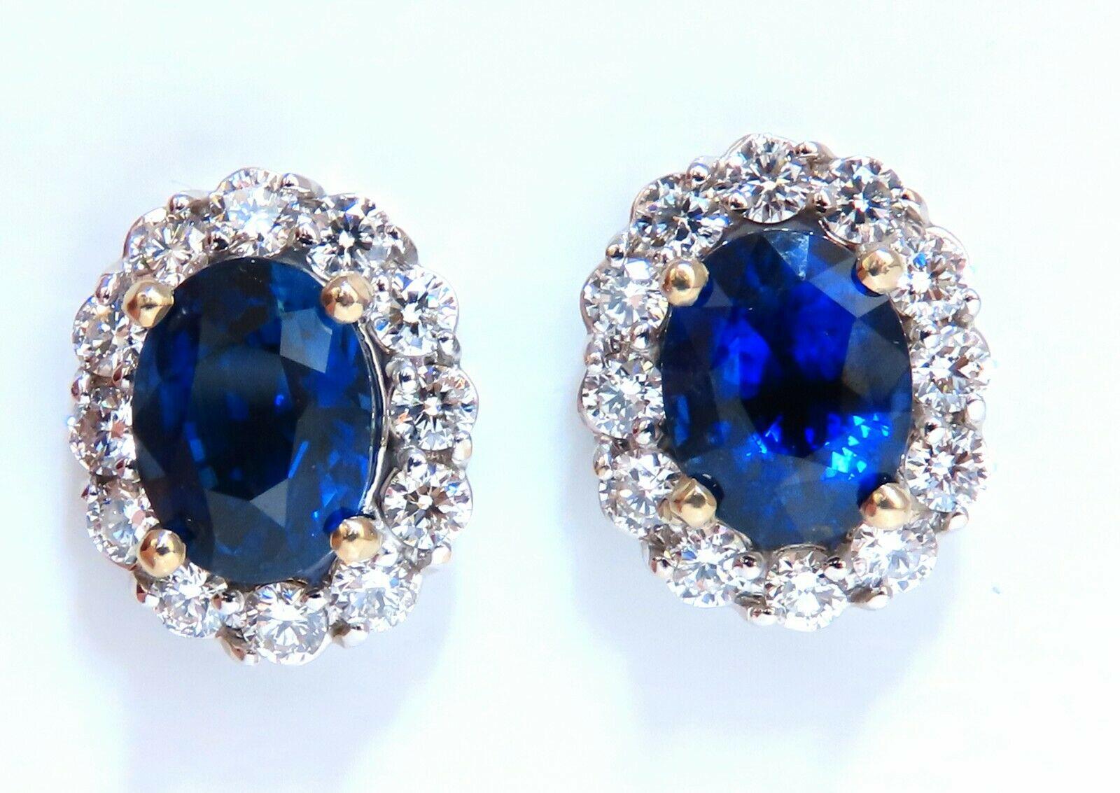 Taille ovale Boucles d'oreilles 14 carats avec saphir bleu roi naturel certifié GIA de 7,81 carats en vente