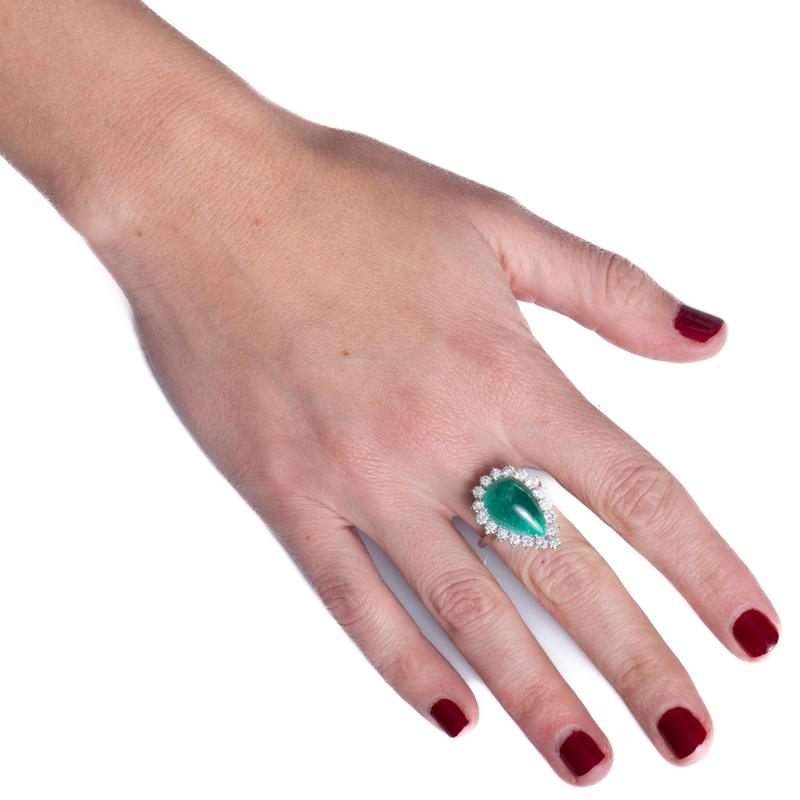GIA Certified 7.98 Carat Pear Shaped Emerald Cabochon & Diamond Ring In New Condition For Sale In Houston, TX