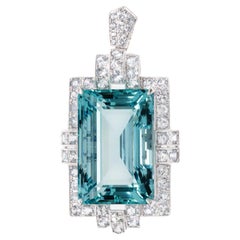 Gia Certified 79.87 Carat Natural Aquamarine Pendant 18k Gold