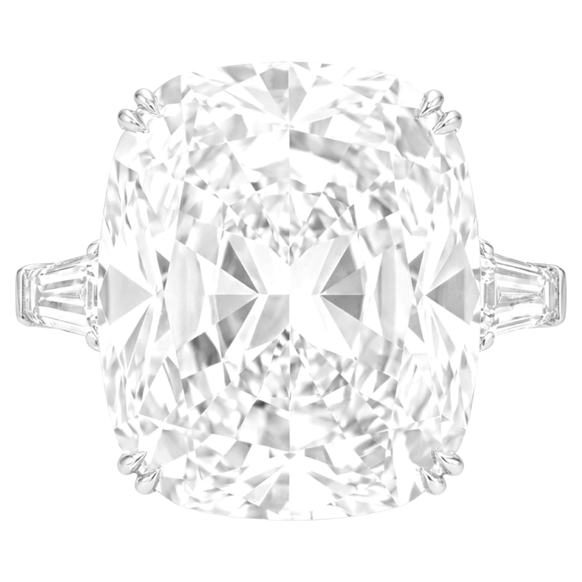 GIA Certified 8 Carat Cushion Cut Diamond Ring with Tapered Baguettes in vendita