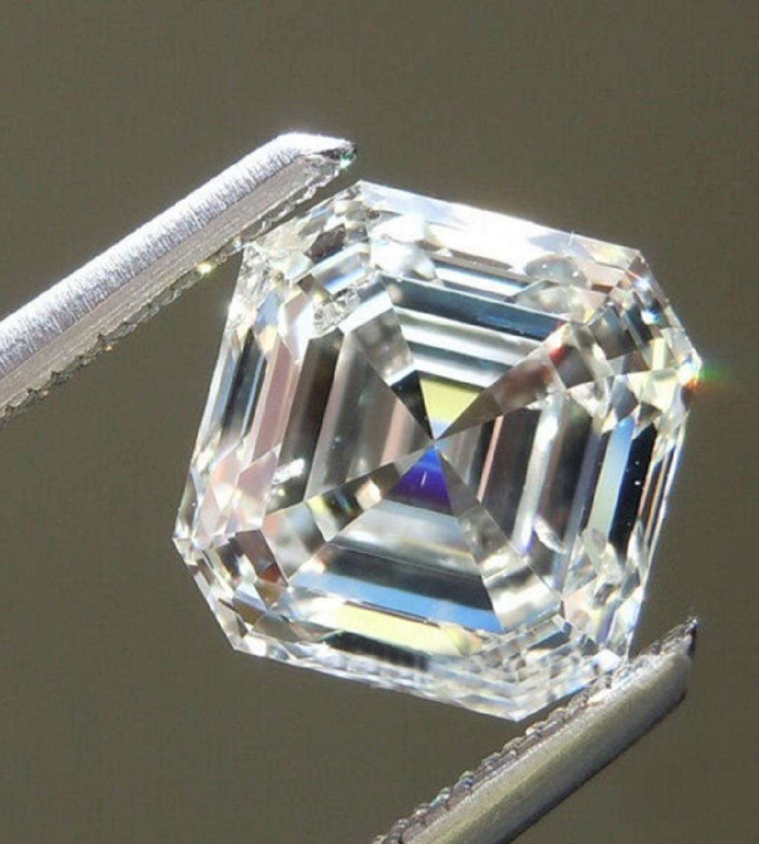 8 carat asscher cut diamond ring