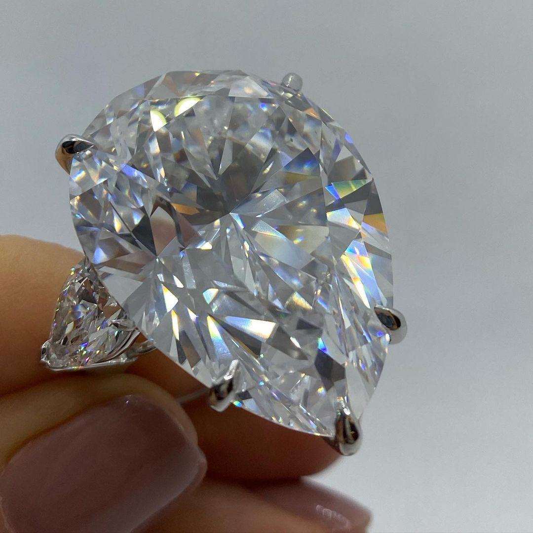 GIA zertifizierter 8 Karat FLAWLESS Reinheit Diamant Solitär Ring  (Moderne) im Angebot