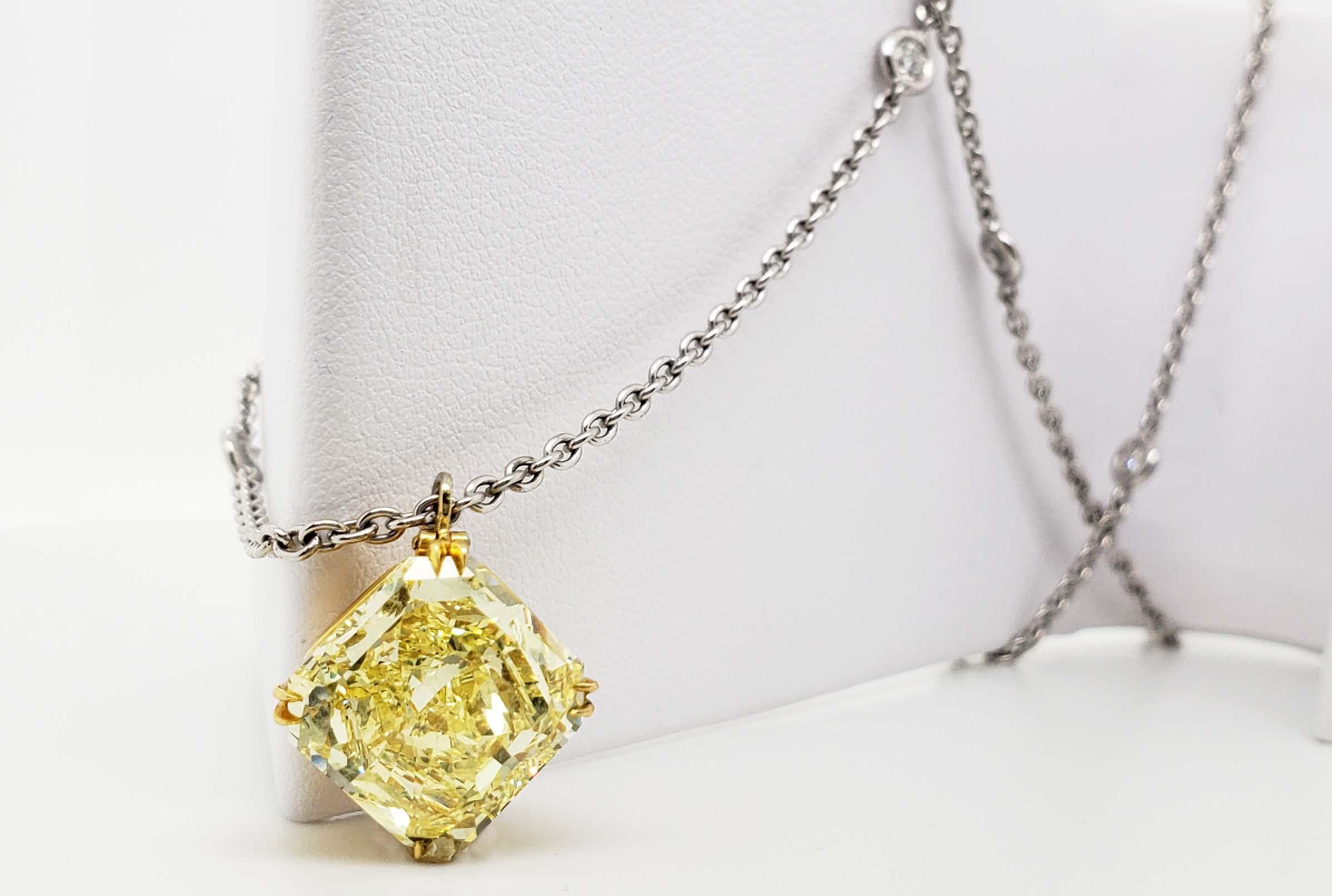 GIA Certified 8 Carat Yellow Radiant Cut Diamond Pendant White Gold In New Condition In New York, NY