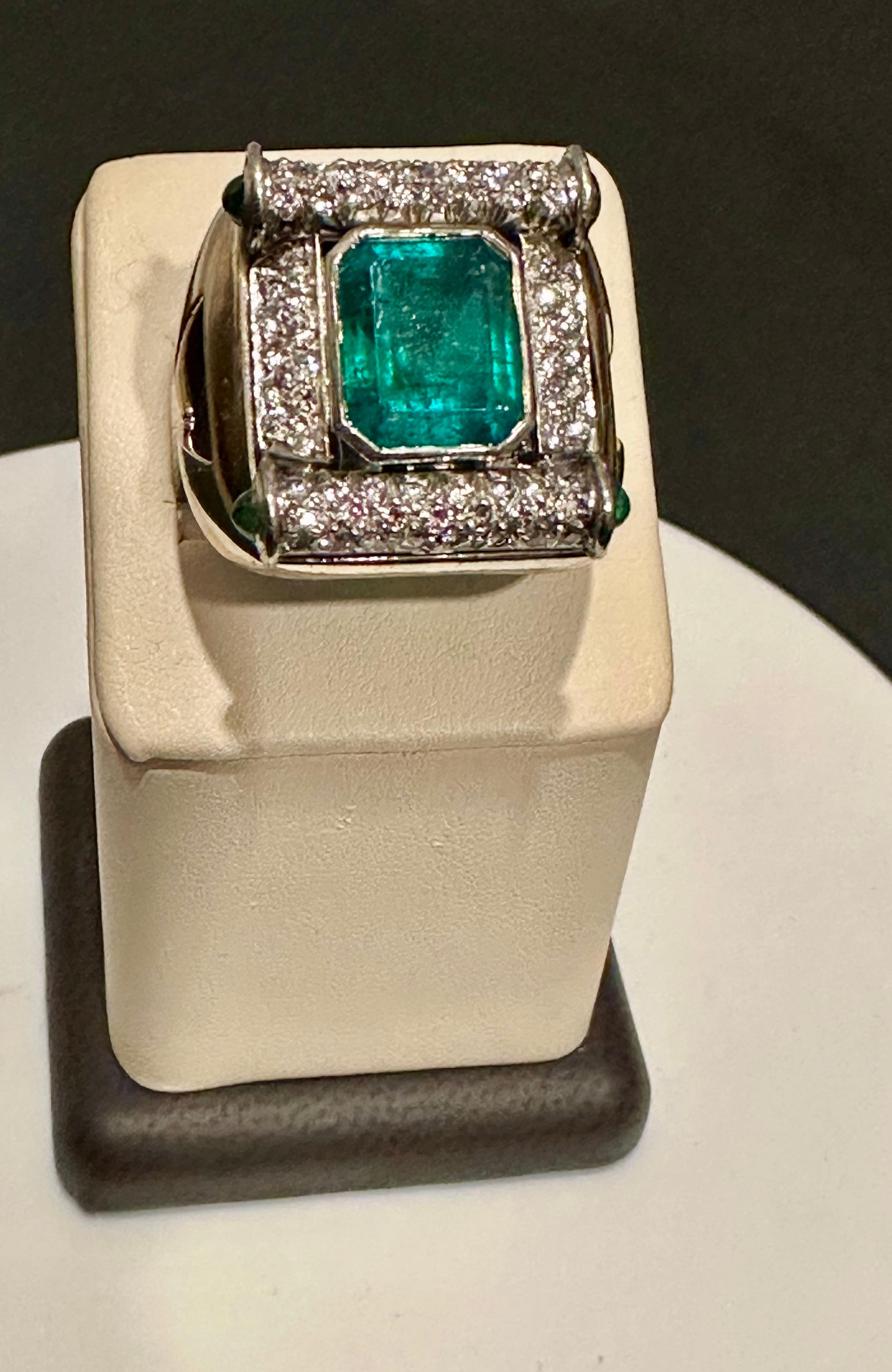 GIA Certified 8ct Emerald Cut Colombian Emerald Diamond  Ring 18kt White Gold For Sale 1