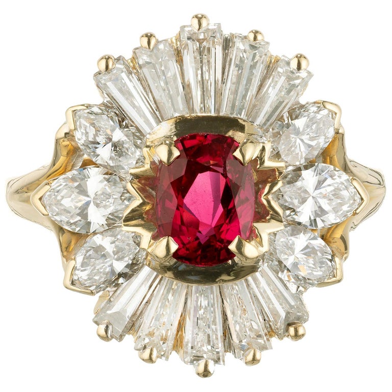 Bague Cocktail Vintage En Or Jaune 14 Carats - Rubis Ovale, Diamants D'accent, Taille 6