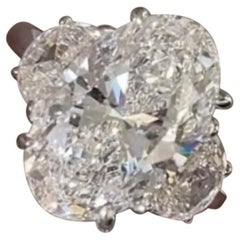 GIA Certified 8.00 Carat G/VS2 Oval Shape Diamond 18K Gold Ring