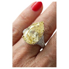 GIA Certified 8.01-carat Fancy Yellow Diamond Ring in 18K Gold