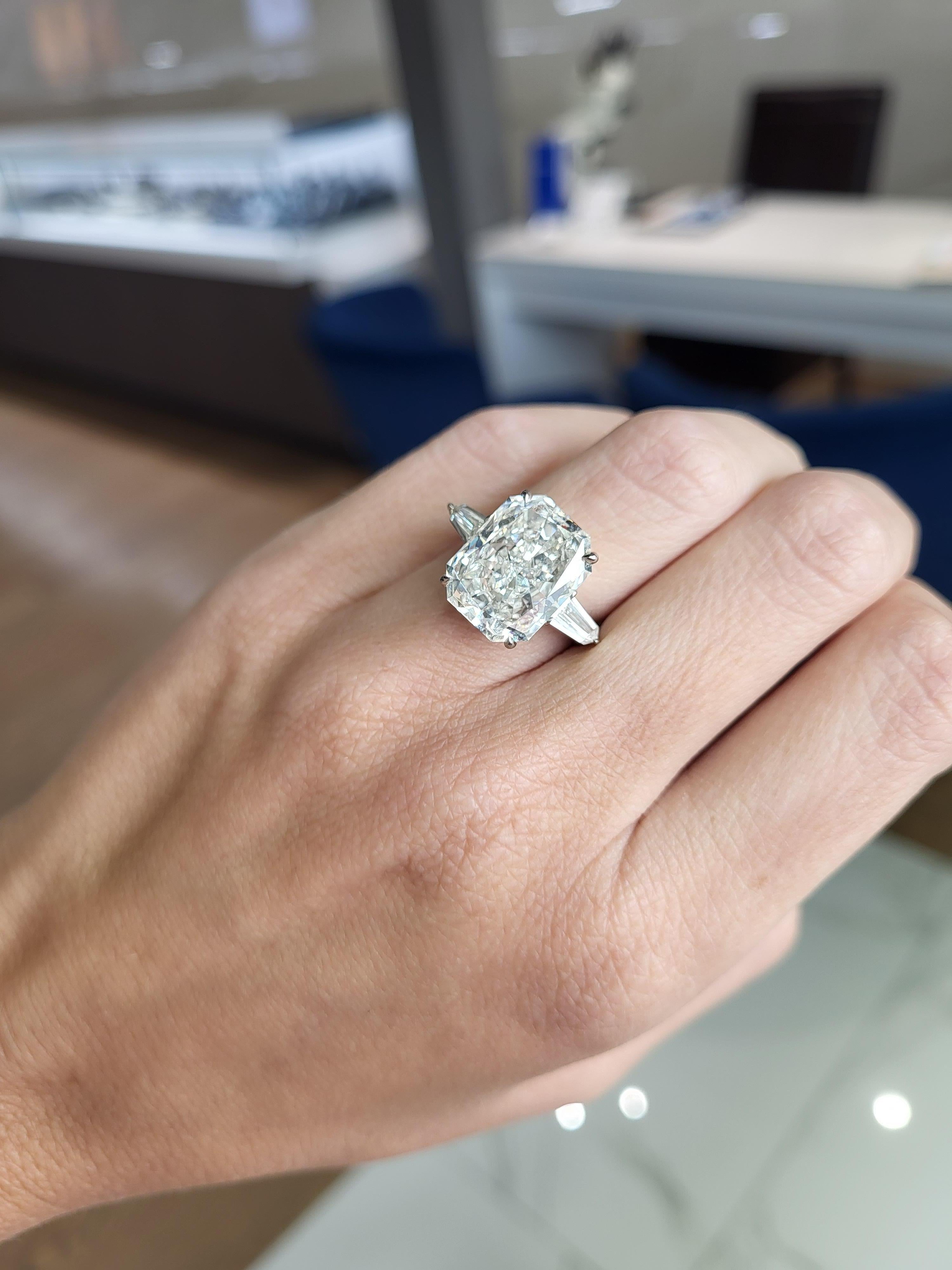 GIA Certified 8.01 Carat Radiant Cut Diamond, H IF, Platinum Engagement Ring 4