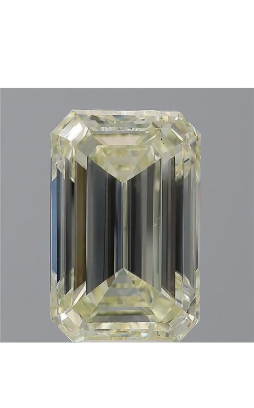A very big diamond and important GIA certified diamond of 8,01 carats, emerald cut, color U to V range , clarity VS2 . On request, I can customize also a ring on jewelry.

Complete with GIA report.