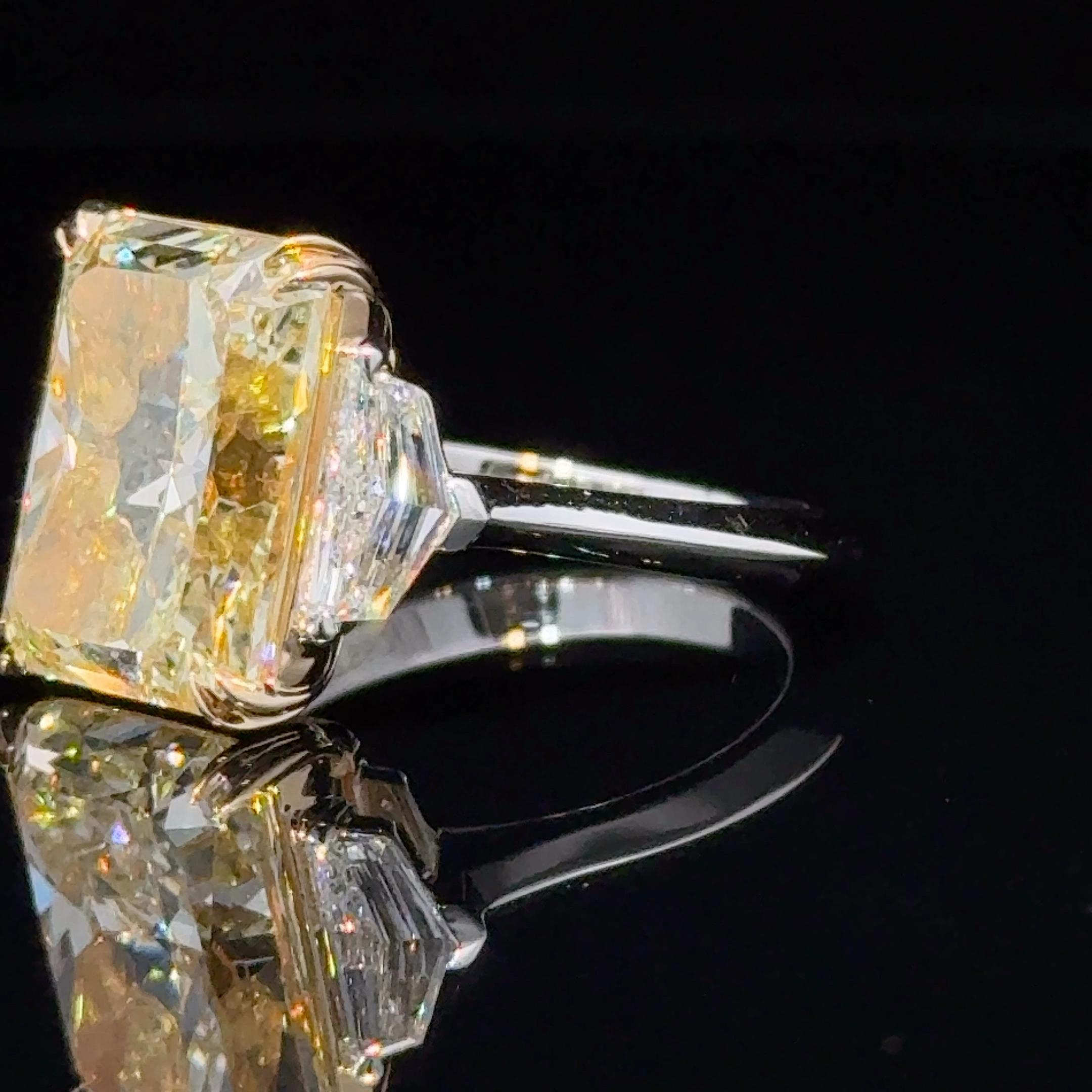 Women's GIA Certified 8.01 Rectangular Radiant Cut Yellow Diamond Three Stone Ring For Sale