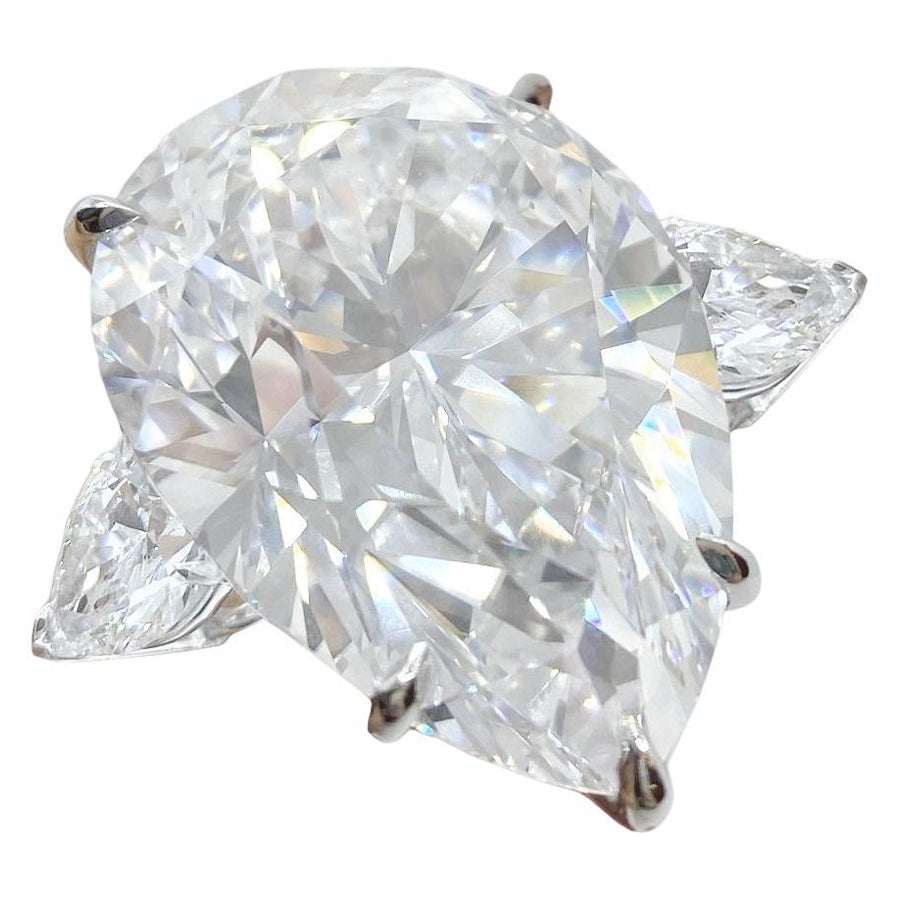 GIA-zertifizierter 8,02 Karat Diamantring aus Platin mit Birnenschliff F Farbe IF Reinheit