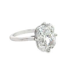 Anello di fidanzamento solitario con diamanti taglio cuscino certificato GIA da 8.02 carati