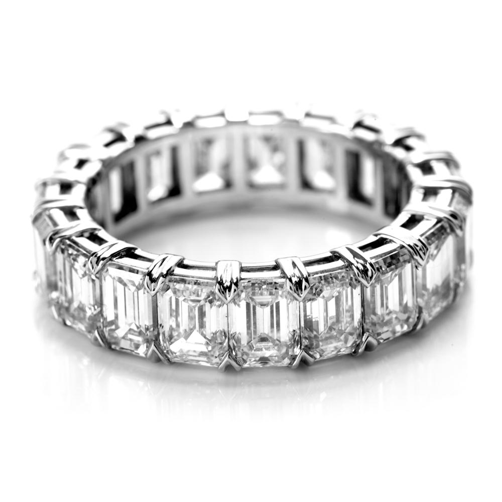 GIA Certified 8.02 Carat Emerald Cut Diamond Platinum Eternity Band Ring In New Condition In Miami, FL
